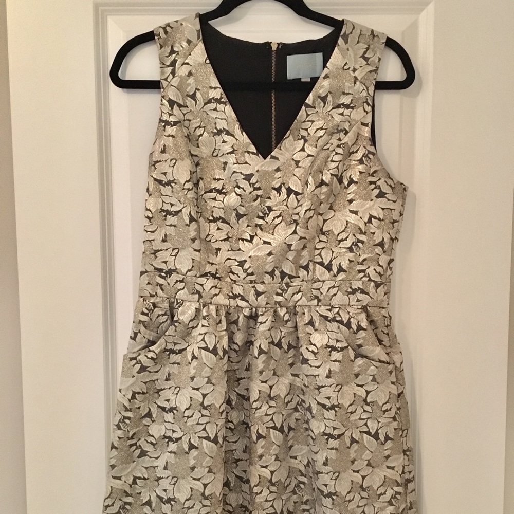 Skies Are Blue Gold Metallic Dress with Pockets M